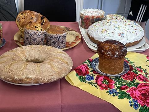 Ukrainian Easter Cakes on Display